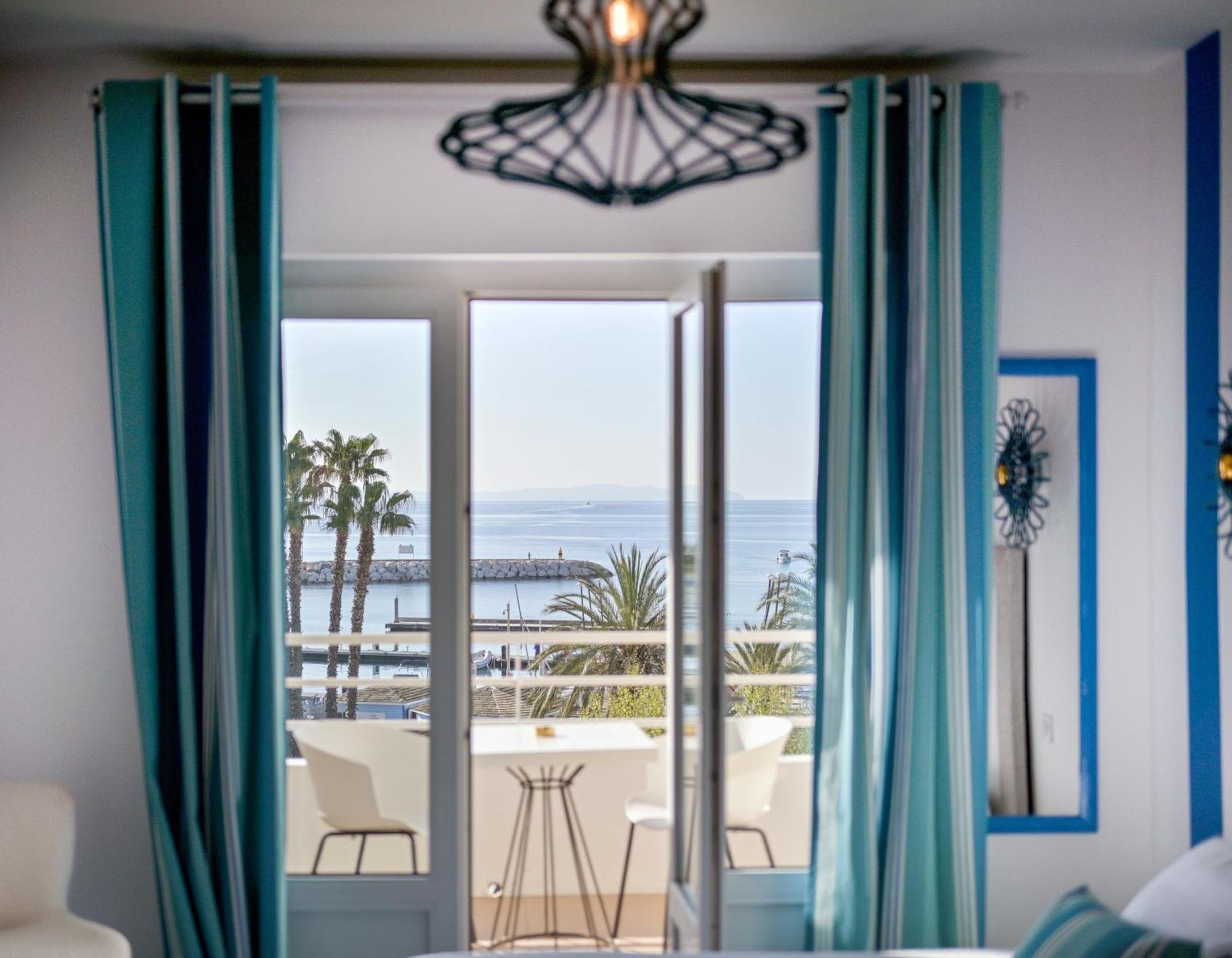Hotel Espadon Bleu Le Lavandou Zewnętrze zdjęcie