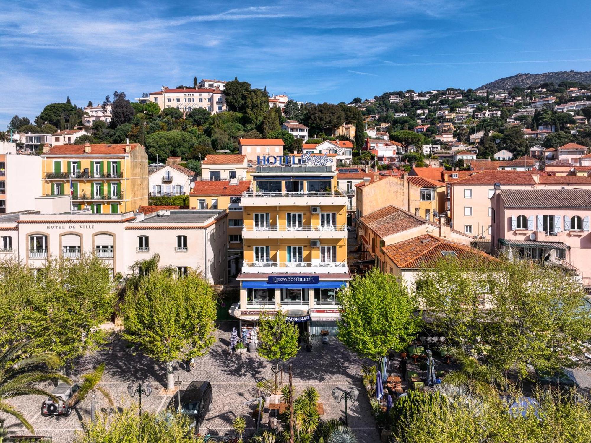 Hotel Espadon Bleu Le Lavandou Zewnętrze zdjęcie