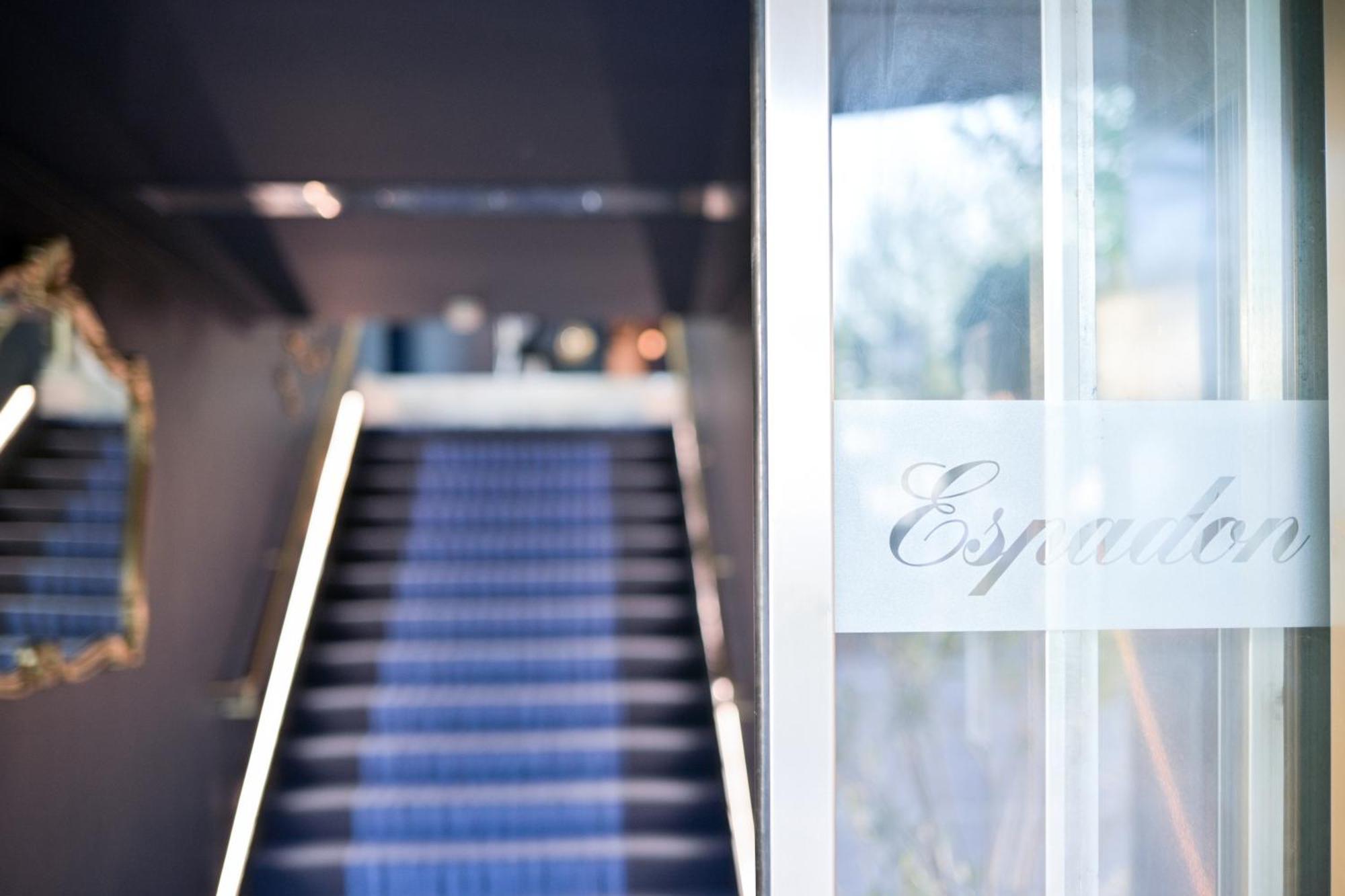 Hotel Espadon Bleu Le Lavandou Zewnętrze zdjęcie