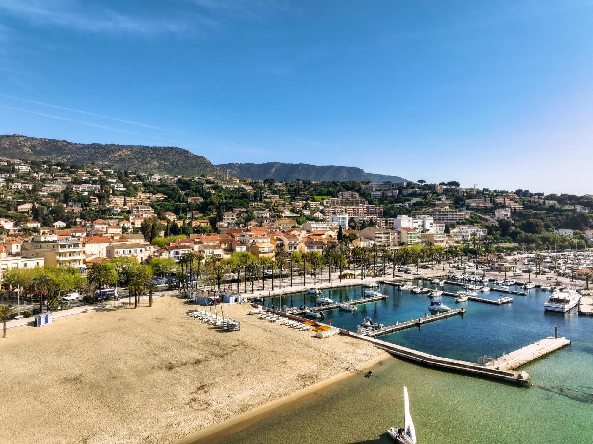 Hotel Espadon Bleu Le Lavandou Zewnętrze zdjęcie