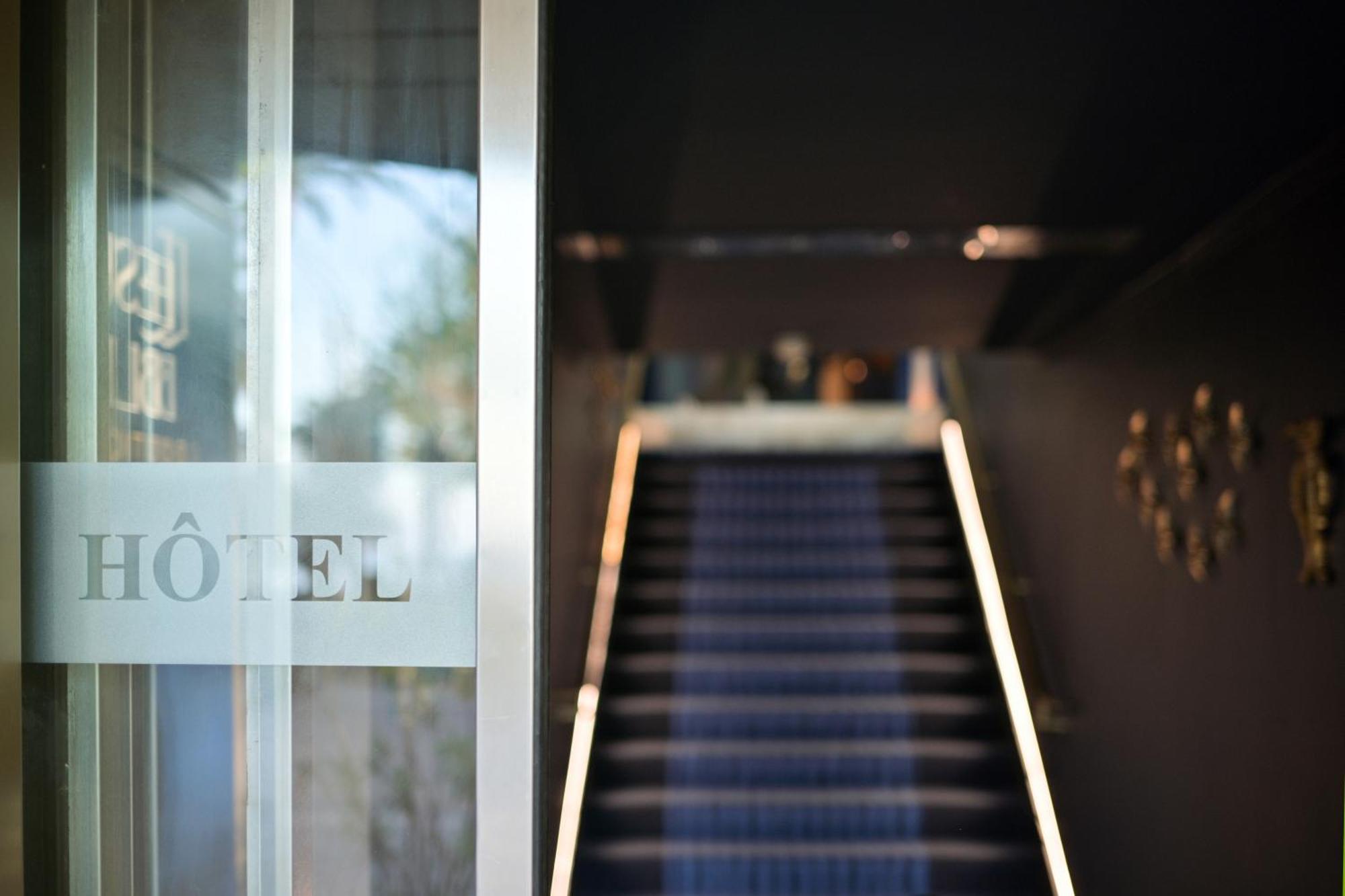 Hotel Espadon Bleu Le Lavandou Zewnętrze zdjęcie